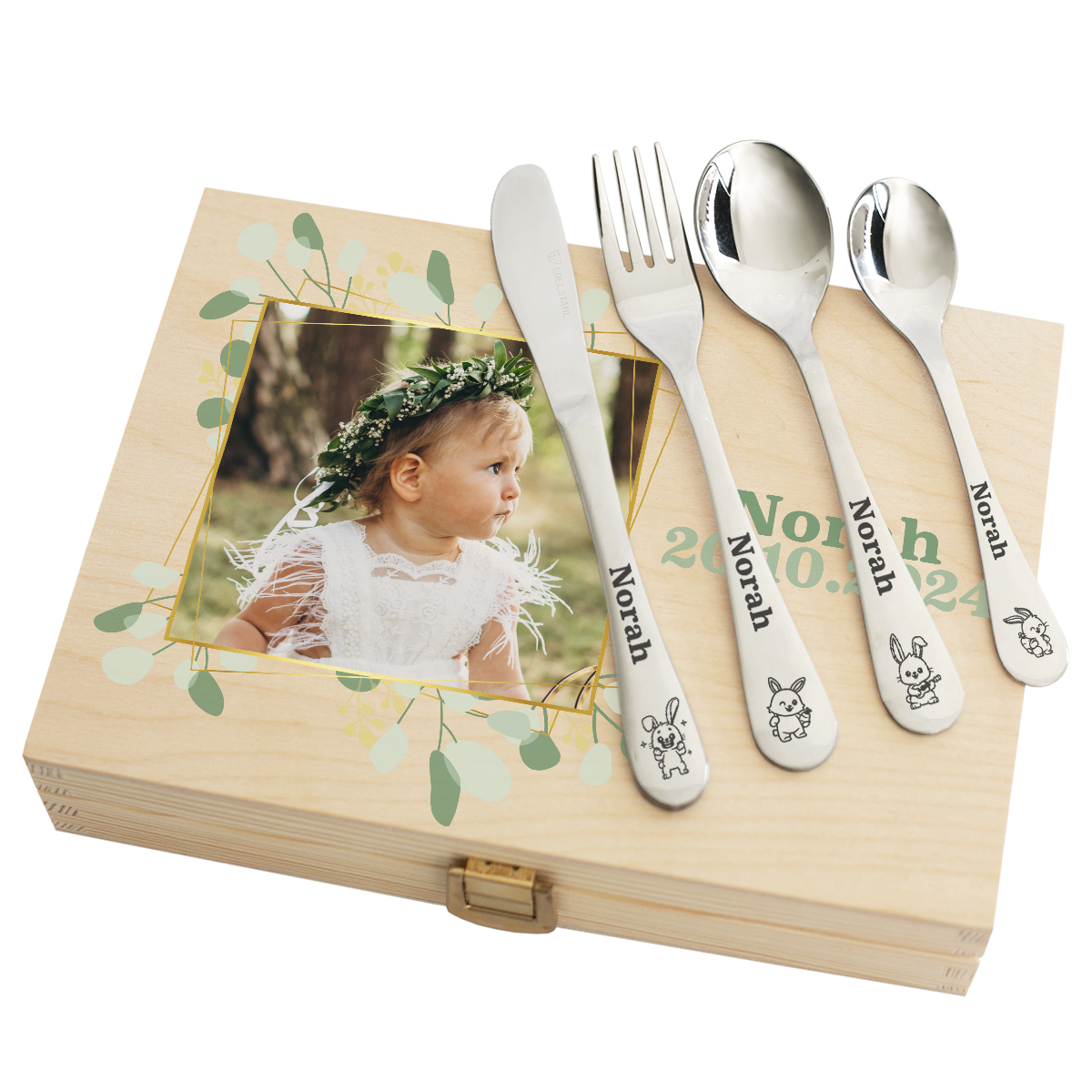 Talheres gravados e caixas impressas