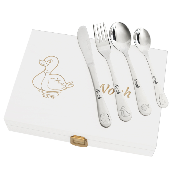 Talheres para crianças personalizados com um desenho de um animal