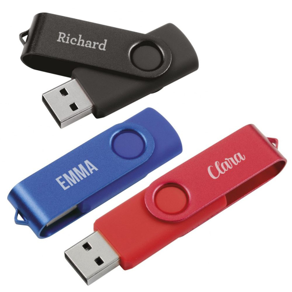 Pen drive de 32 GB colorida personalizada com nome