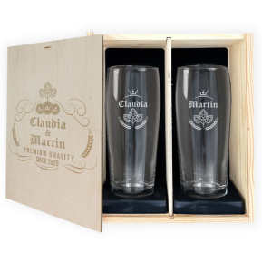 Conjunto com 2 copos de cerveja com rtulo personalizado