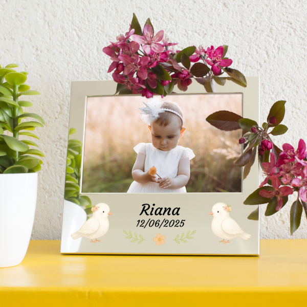 Moldura fotográfica personalizada para nascimento ou batismo