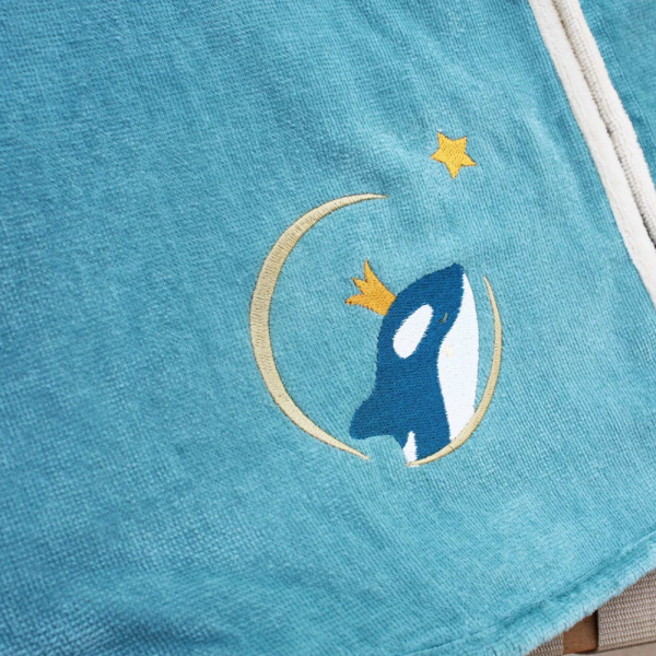 Roupão infantil personalizado Orca