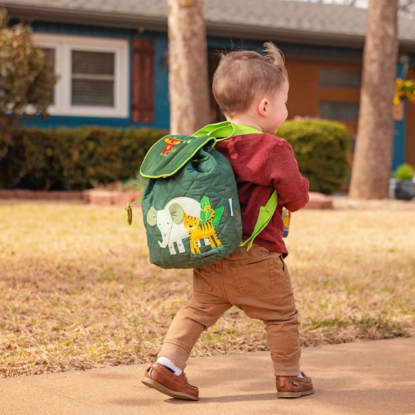 Mochila infantil personalizada com o tema da savana