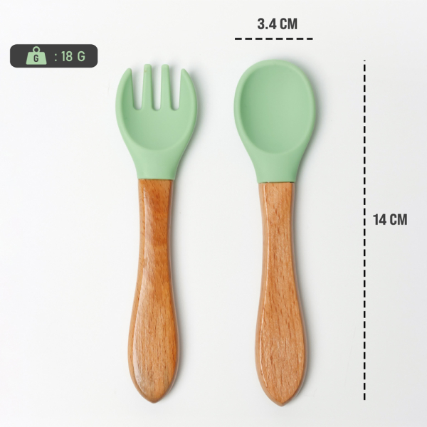 Talheres de bebé em madeira e silicone com nome