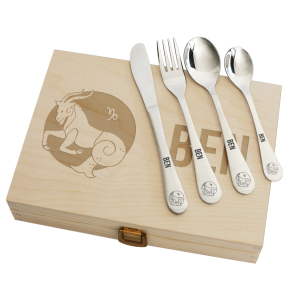 Talheres para crianças personalizados com o signo do zodíaco Talheres para crianças personalizados com o signo do zodíaco