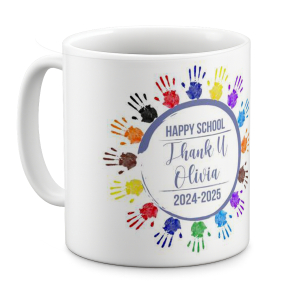 Caneca com um farandole de mos de crianas