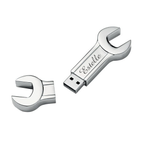 Pen drive de 8 GB em forma de chave inglesa gravada