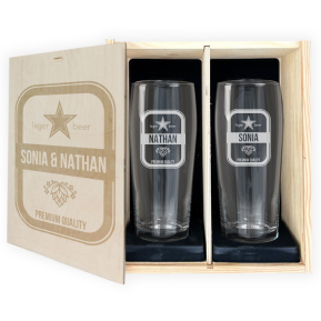 Conjunto de 2 copos de cerveja com nome personalizado