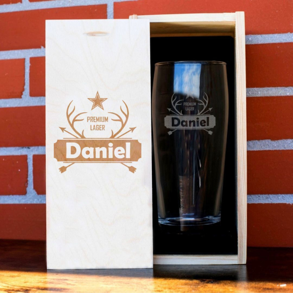 Copo de cerveja com nome gravado