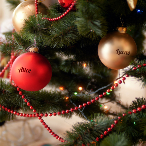 Conjunto de bolas de Natal vermelhas em vidro personalizadas