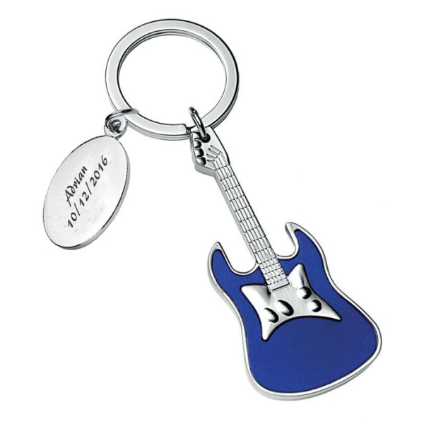 Porta-chaves em forma de guitarra gravado